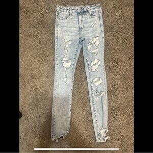 American Eagle Outfitters Light Blue Distressed Skinny Jeans